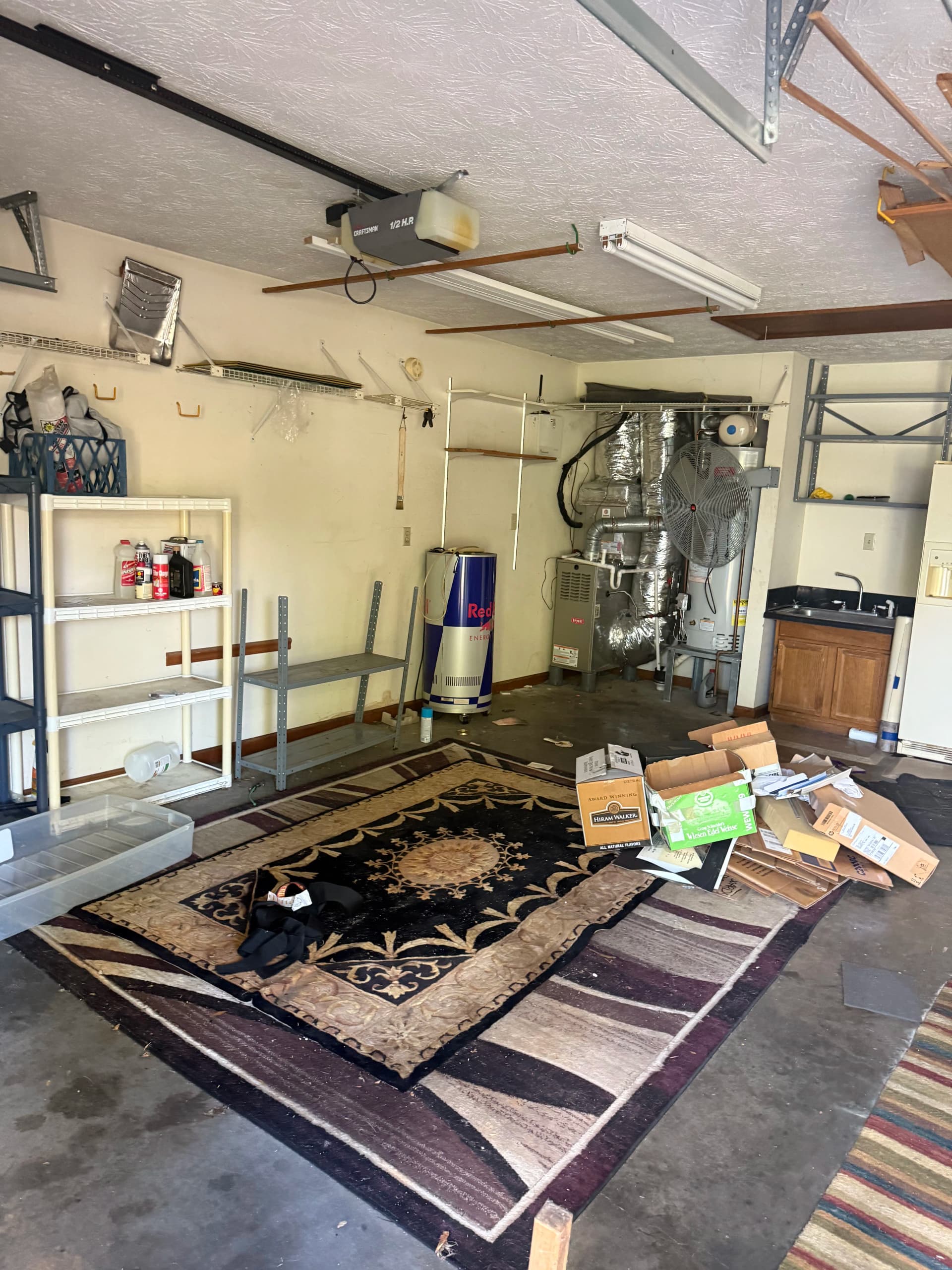 Gallery photos for Packed Garage Cleared Out Floor to Door: Image #1