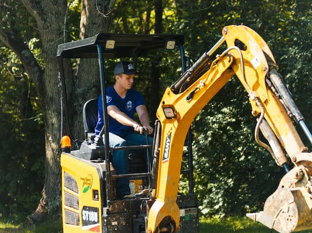 Gallery photos for We Bring the Right Equipment to Every Demolition Job: Image #1